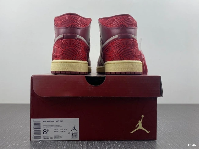 Boostmaster lin Mid Leaf Effortless Team 1 Tiki Jordan 3684 Red SE DZ2820- 1013